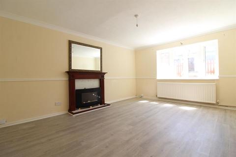 108 Nether Priors, Basildon, SS14 1LT