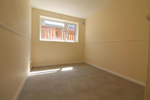 108 Nether Priors, Basildon, SS14 1LT