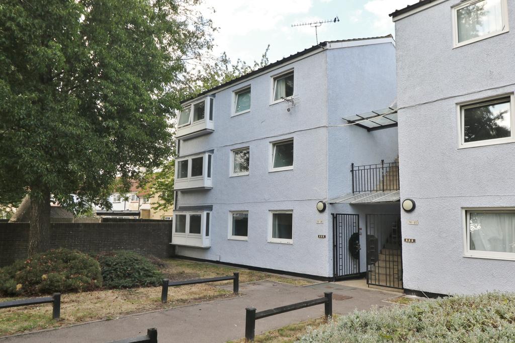 Parsons Close, Hilsea 2 bed apartment for sale £180,000