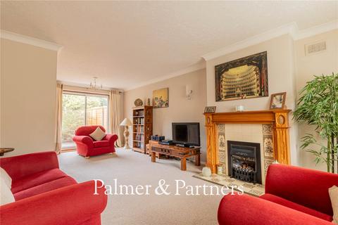 3 bedroom detached house for sale, Wigmore Close, Ipswich, Suffolk, IP2
