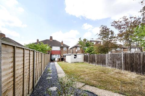 3 bedroom semi-detached house for sale - Merrion Avenue, Stanmore, HA7