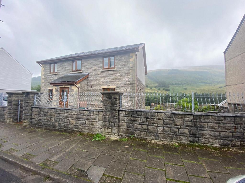 Park Road, Treorchy, Rhondda Cynon Taff. CF42 6LD 6 bed detached house