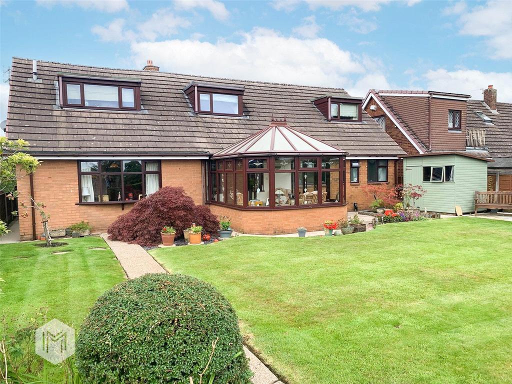 Fellside, Harwood, Bolton, BL2 4 bed detached house £425,000