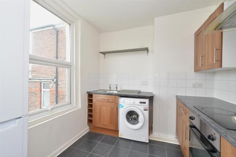 2 bedroom apartment for sale, Waverley Road, Southsea, Hampshire