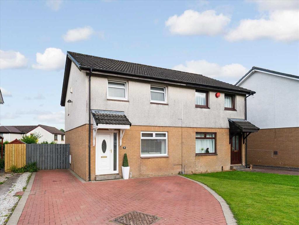 Broughton, Valleyfield, EAST KILBRIDE 3 bed semidetached house for