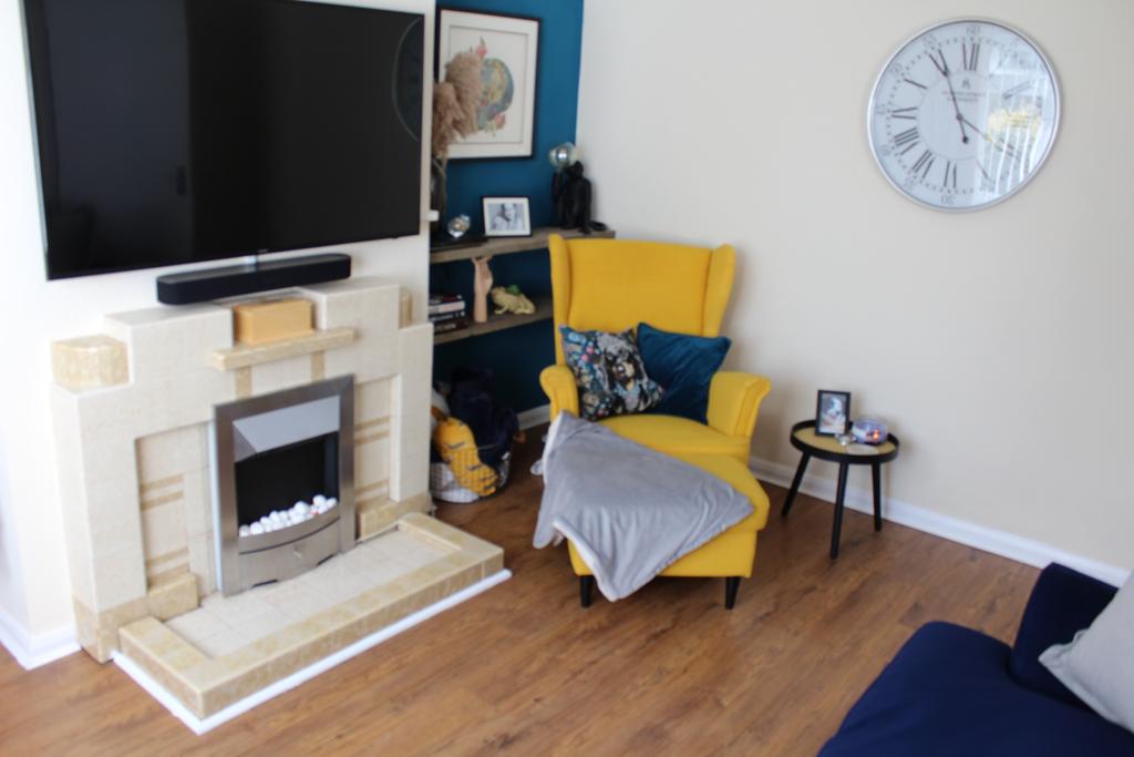 Saughall Road, Blacon, Chester, CH1 3 bed detached house £975 pcm (£225 pw)