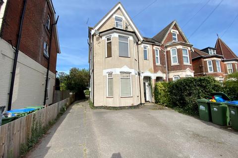 undefined, Landguard Road, Southampton SO15