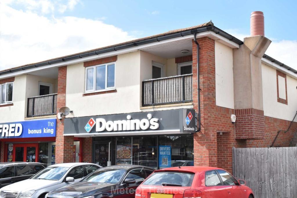 Laceby Road, Grimsby, Lincolnshire... 2 bed flat £50,000