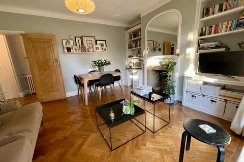 undefined, Sheen Court, Richmond, TW10