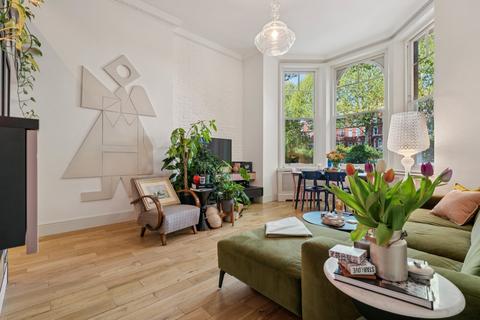Roberts Court, 43 Barkston Gardens, Earls Court, London, SW5