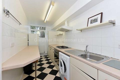 2 bedroom apartment to rent, Langham Gardens, Ealing