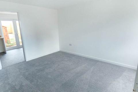 3 bedroom semi-detached house to rent - Fulmar Drive, Amble, Morpeth, Northumberland, NE65 0FU