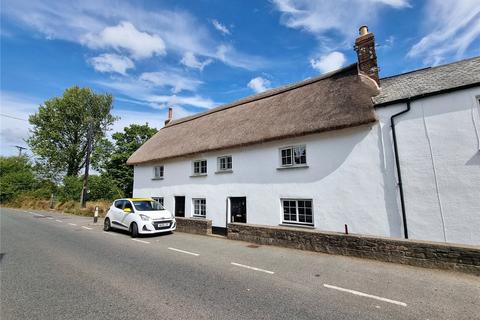 5 bedroom end of terrace house for sale, Winkleigh, Devon