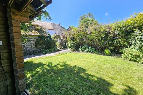 5 bedroom end of terrace house for sale, Winkleigh, Devon