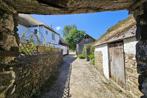 5 bedroom end of terrace house for sale, Beaford, Winkleigh, Devon