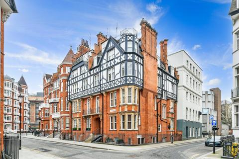 2 bedroom flat to rent, Hans Crescent, Knightsbridge, London