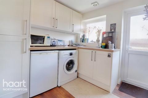 3 bedroom semi-detached house for sale, Greenhill Road, Long Buckby