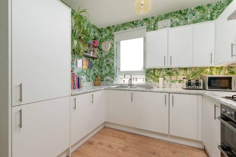 6/6 Loaning Crescent, Edinburgh, EH7 6JT