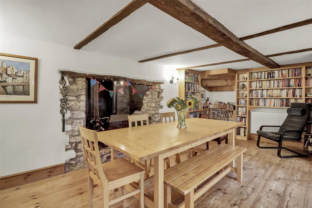Burrington, Umberleigh, Devon, EX37 5 bed detached house for sale £