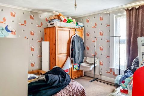 8 Hamilton Road, Gillingham, ME7 1QJ
