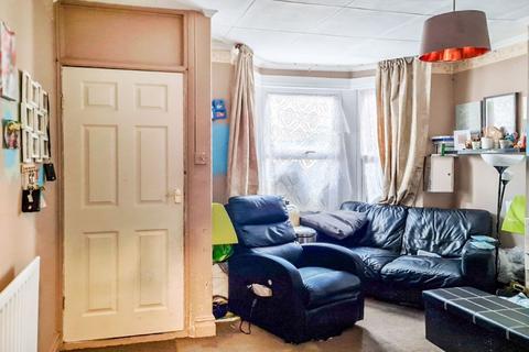 8 Hamilton Road, Gillingham, ME7 1QJ