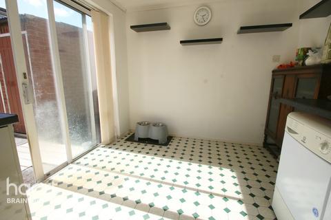 27 Alexander Road, Braintree, CM7 5UH