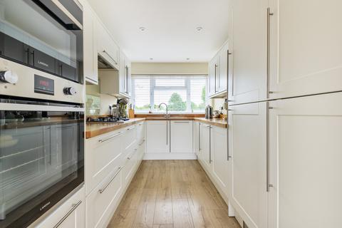 45 Ashburnham Road, Richmond, TW10 7NJ