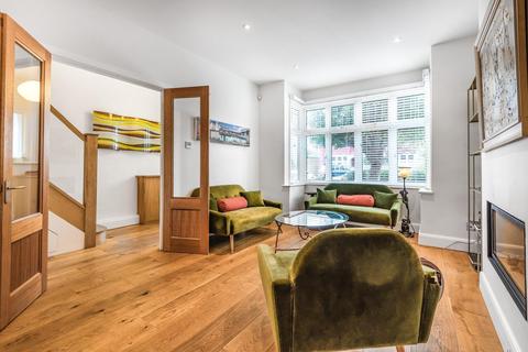 4 Gamlen Road, London, SW15 1AB