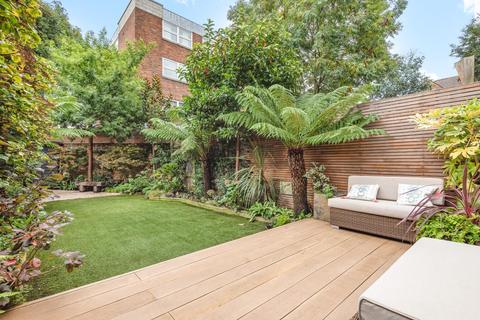 4 Gamlen Road, London, SW15 1AB
