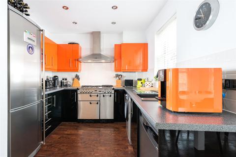 22 Bronte Avenue, Fairfield, Hitchin, SG5 4FB