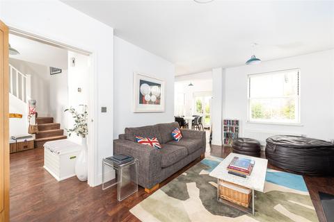22 Bronte Avenue, Fairfield, Hitchin, SG5 4FB