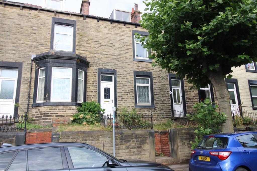 Longman Road, Barnsley 4 bed terraced house £95,000