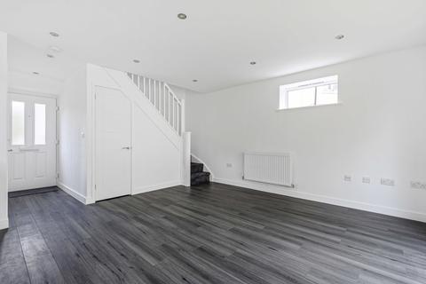 1 bedroom end of terrace house for sale - Kingston Lane, Teddington, TW11