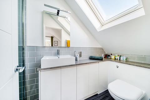 1 bedroom end of terrace house for sale, Kingston Lane, Teddington, TW11