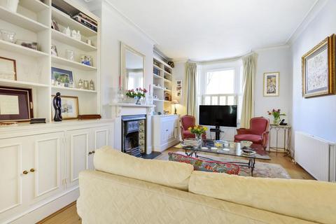 19 Bridgford Street, London, SW18 3TQ