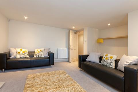 1 bedroom flat for sale - 216 Holburn Street, The City Centre, Aberdeen, AB10