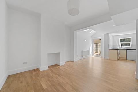 117 Thorpe Road, Forest Gate, London, E7 9ED