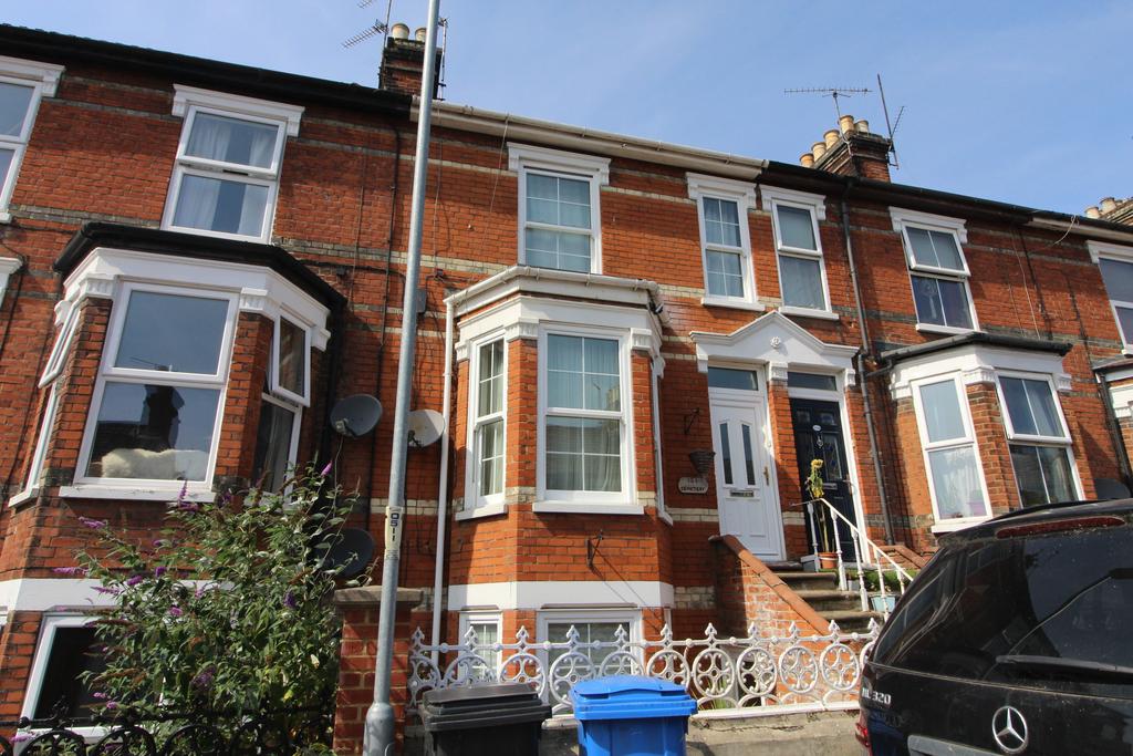 Cemetery Road, Ipswich, IP4 4 bed terraced house for sale £265,000