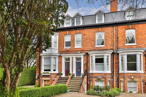 5 bedroom terraced house for sale - New Walk, Beverley, East Yorkshire, HU17