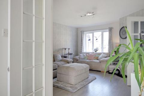 2 Bramble Path, Landkey, Barnstaple, EX32 0UG