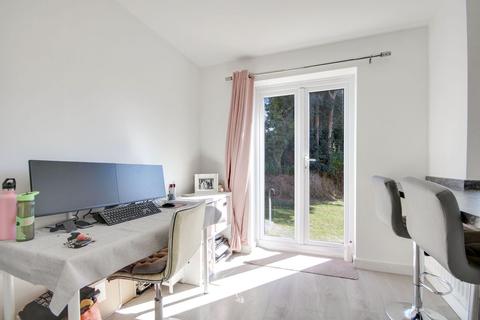 2 Bramble Path, Landkey, Barnstaple, EX32 0UG