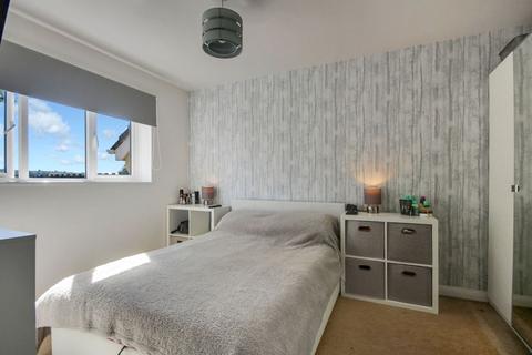2 Bramble Path, Landkey, Barnstaple, EX32 0UG