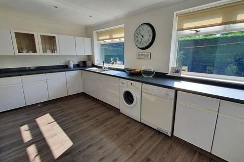 3 bedroom semi-detached house for sale - The Cedars, Eighton Banks, Gateshead, Tyne and Wear, NE9