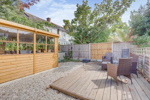 23b Anerley Road, Westcliff-on-sea, SS0 7HJ