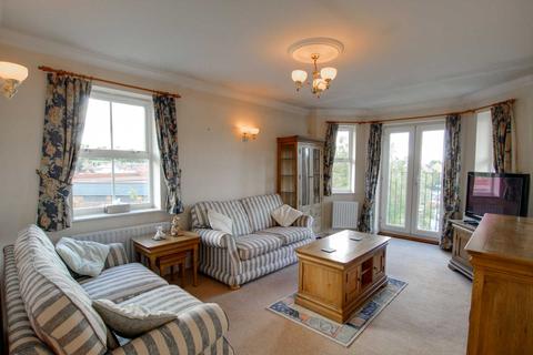 16 Abbotsmead Place, Caversham, Reading, RG4 8BB