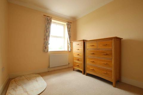 16 Abbotsmead Place, Caversham, Reading, RG4 8BB