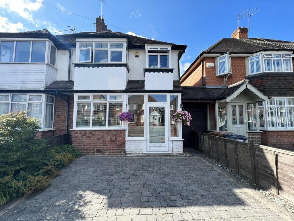 Bramley Croft, Shirley 3 bed semidetached house for sale £360,000