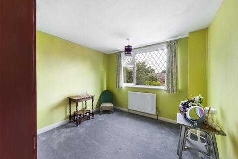 5 Birchendale Close, Tean, Stoke-on-trent, ST10 4LT