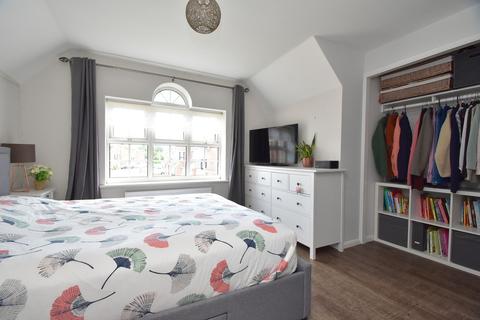 25 Bramble Drive, Purdis Farm, Ipswich, IP3 8ST