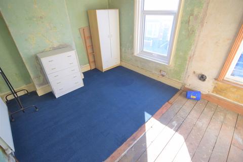 14 Peter Street, Blackpool, FY1 3LT